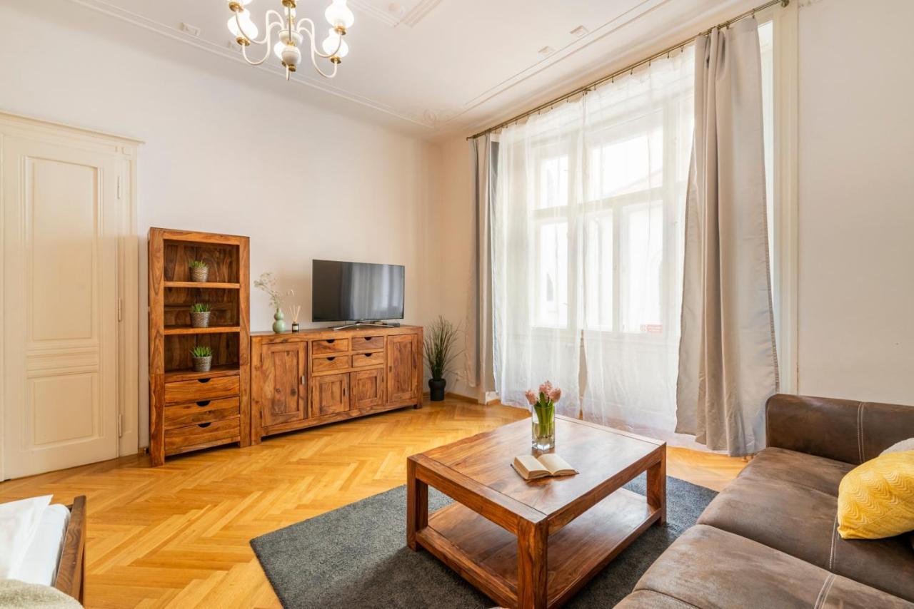 Templova - Old Town Apartments Prága Kültér fotó