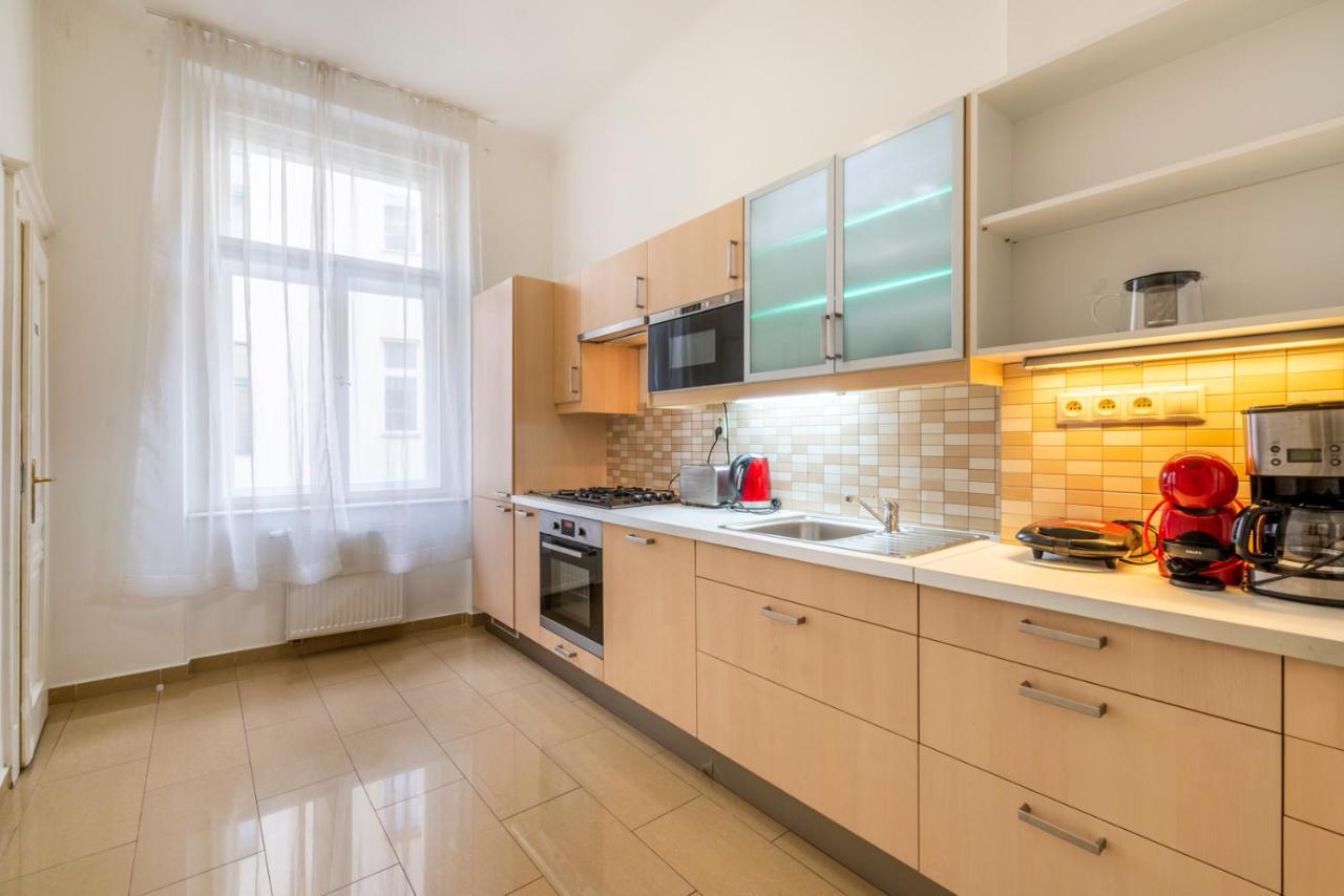Templova - Old Town Apartments Prága Kültér fotó